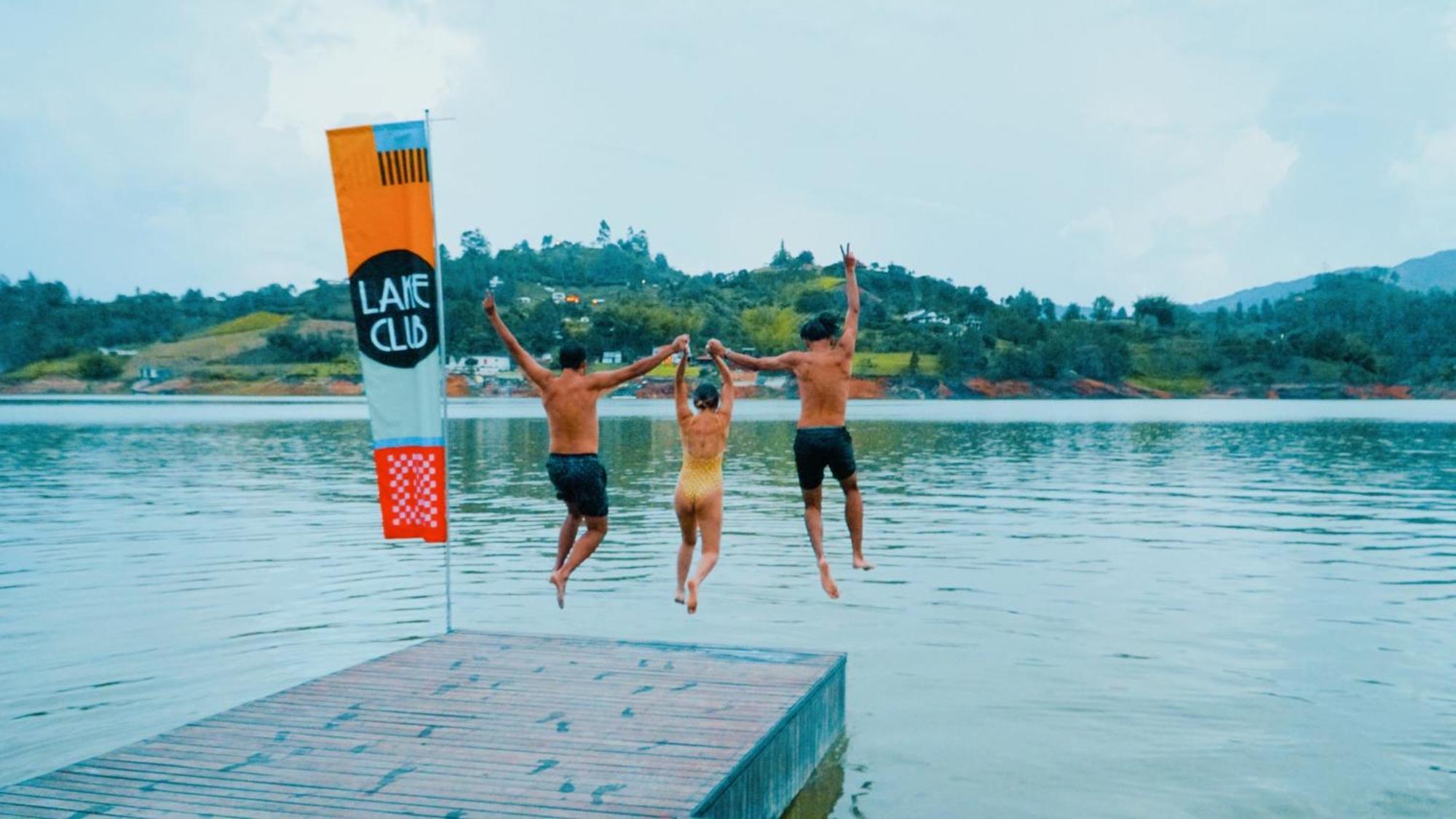 Viajero Guatape Hostel & Lake Club エクステリア 写真