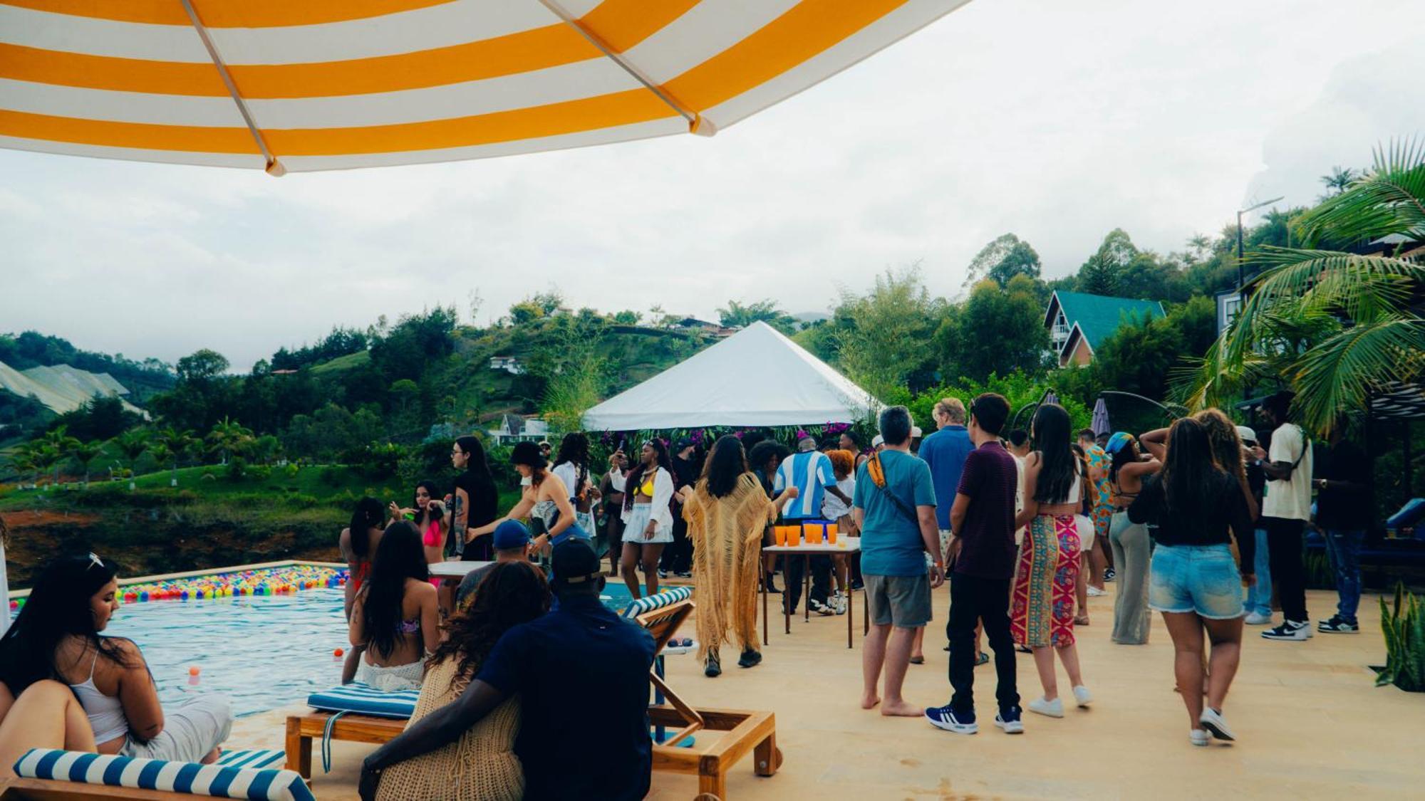 Viajero Guatape Hostel & Lake Club エクステリア 写真