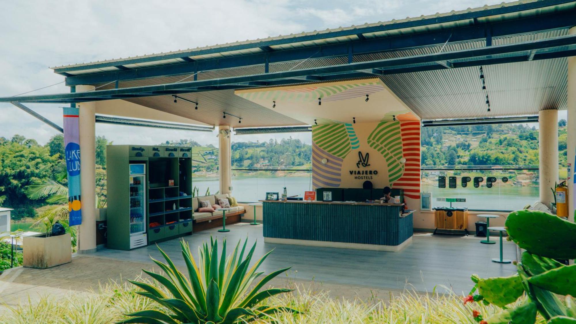 Viajero Guatape Hostel & Lake Club エクステリア 写真