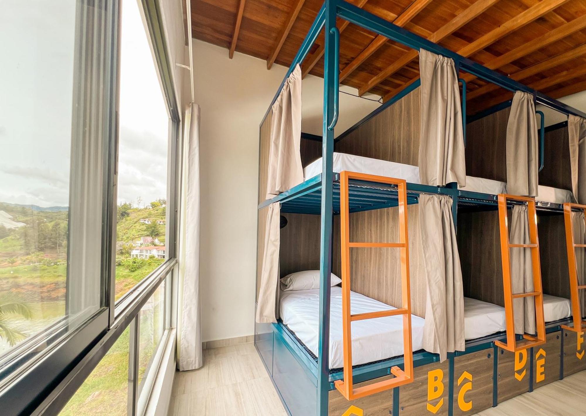 Viajero Guatape Hostel & Lake Club エクステリア 写真